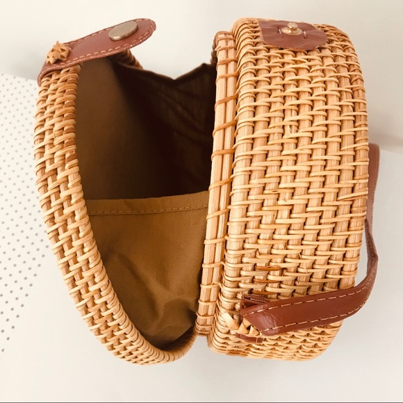 Woven Bag Wicker Rattan Round Boho Basket Purse - Picture 4 of 6